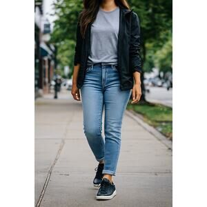 ECCO Soft Black Leather Sneakers Women’s 10 Lace Up Comfort Shoes Pink Trim